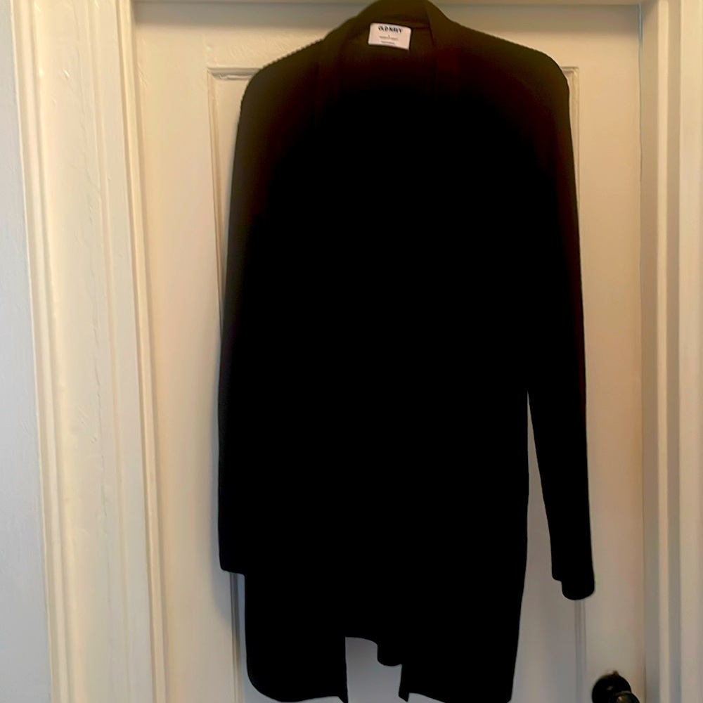 Black Old Navy sweater
